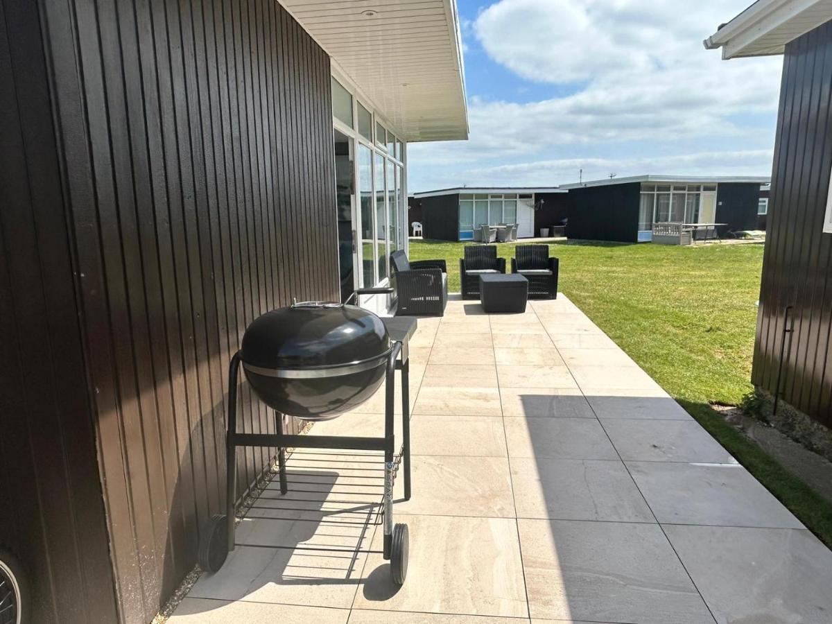 Beautiful Chalet, 18 Cordova, Selsey Country Club Exterior photo